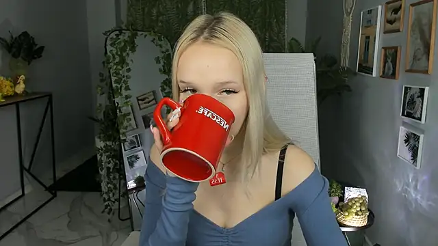 دردشة MaoqiBeverly الجنسية المباشرة