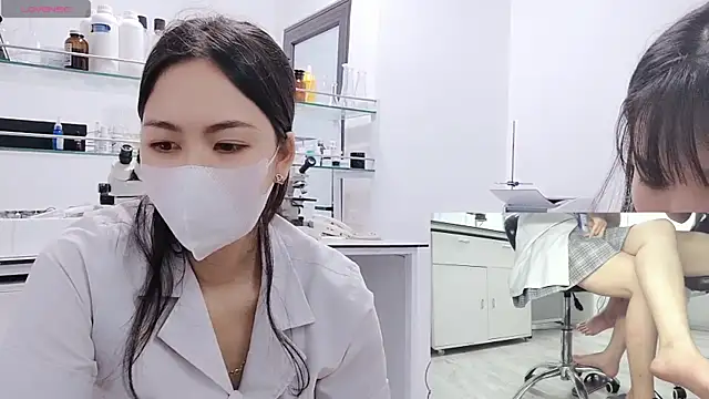 Pokazy przed kamerką – Kathylove_2023