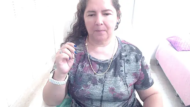 Chat XXX en directo de leonela_69