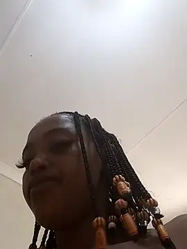 GoodinbedAfrican4's Live XXX Chat