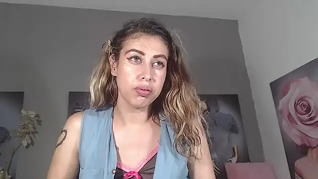 Chat +18 de AntonellaBlanc ao vivo