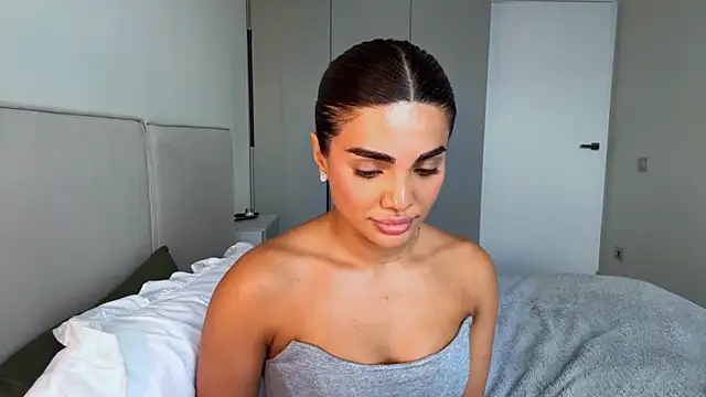 MelindaReny's Live XXX Chat