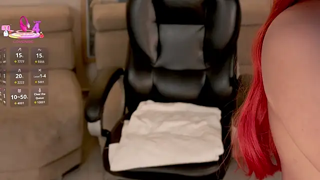 MadelineFox live XXX chat