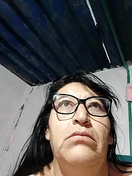 clarita_01's Live XXX Chat