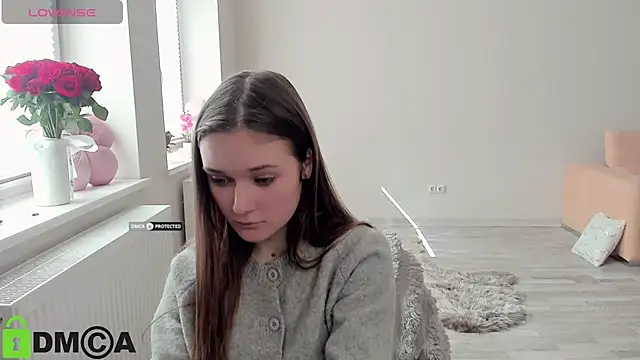 Elina_X Adlı Modelin Canlı XXX Sohbeti