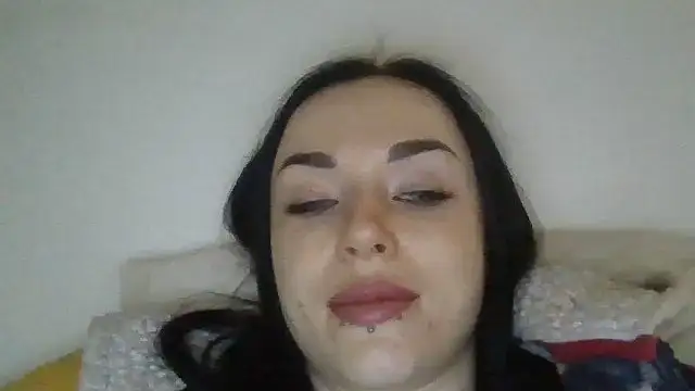 Trinsy_Love's Live XXX Chat