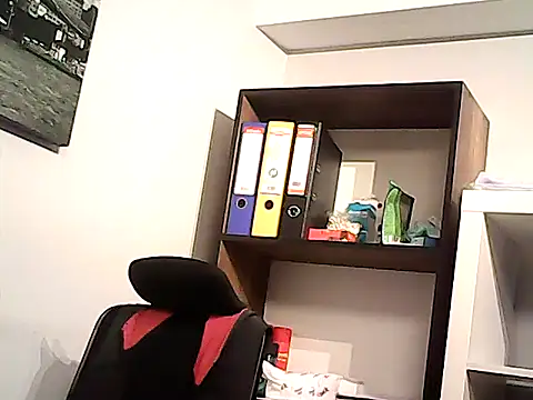 mastercharisma35 Adlı Modelin Web Kamerası Şovu