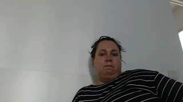 دردشة WendyRhoades الجنسية المباشرة