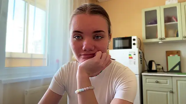 Онлайн чат XXX doana_bebriti