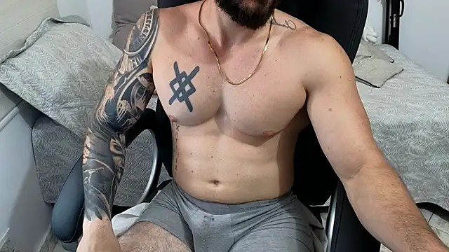 Isaac_Carter Adlı Modelin Canlı XXX Sohbeti