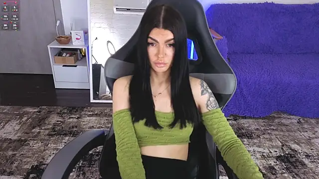 AnacondaOnnのライブXXXチャット