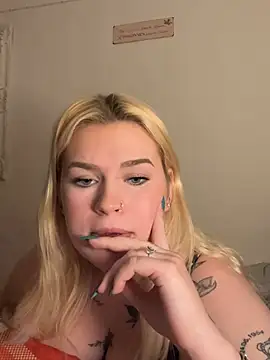 BlondeChaya Webcam-Show