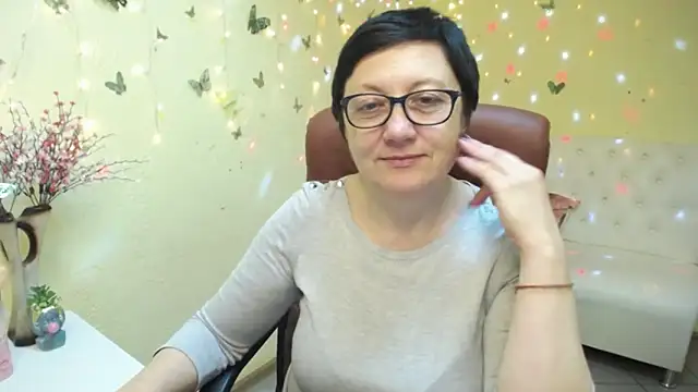 EmilyL0ve 라이브 XXX 채팅