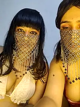 addictive_me: διαδικτυακό σόου στην κάμερα