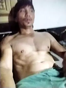 traiwe06のウェブカメラショー