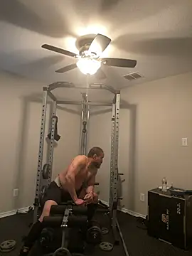 Pokazy przed kamerką – Fathero1time