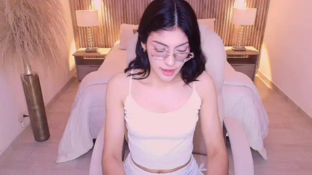 Jin-harrison's Live XXX Chat