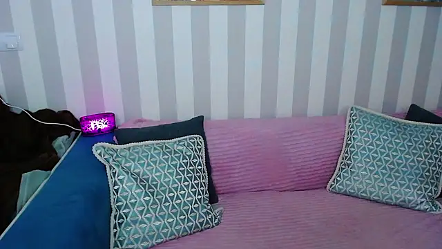 MonaLisaG লাইভ XXX চ্যাট