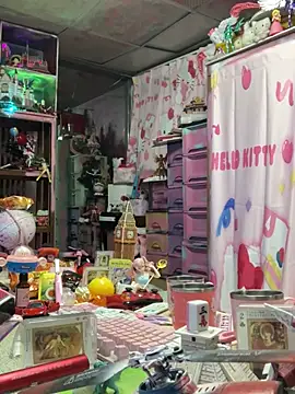 JesuAdam 即時 XXX 聊天