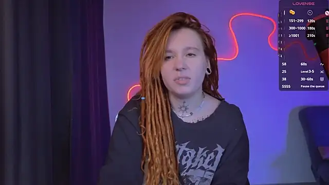 The_Full_Red_Moon's Live XXX Chat