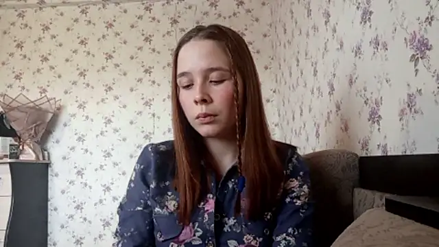 SiennaGlow live XXX chat