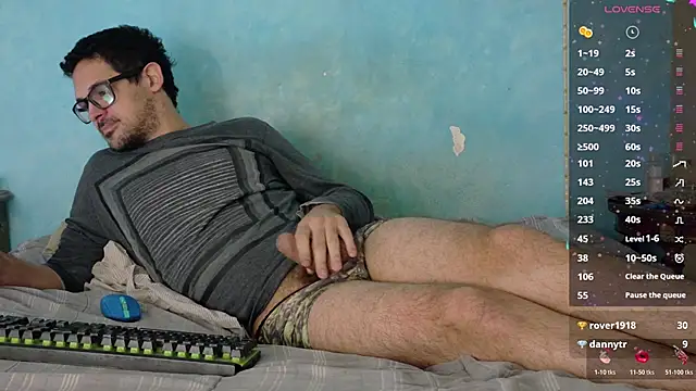 Morpheus-the-oniro Show in webcam