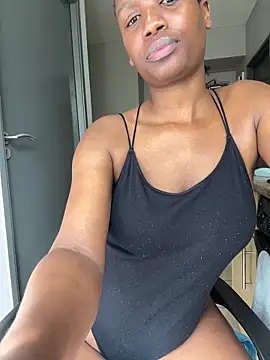 Kinkyy_のライブXXXチャット