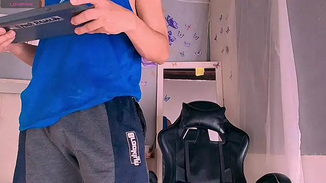 Emily_Castillo_1n Webbikameraesitys