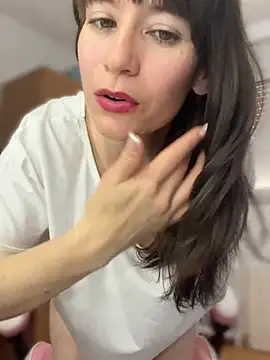 AlanaRius18's Live XXX Chat