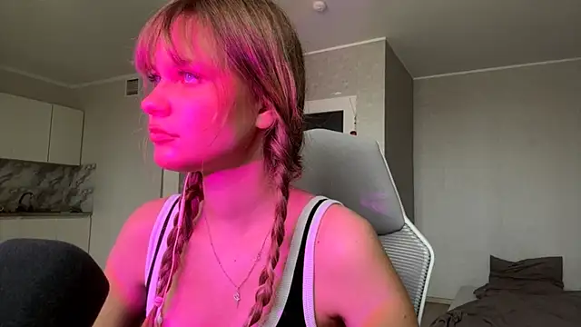 AmandaPinson's Live XXX Chat