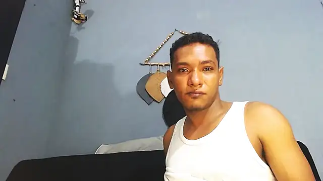 Grandeygruesa1's Webcam Show