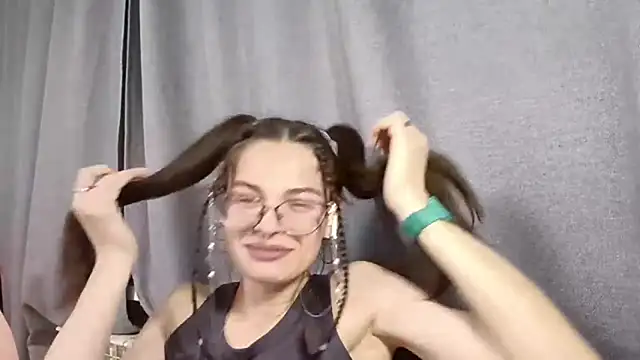 AndreaAbo Obrolan Langsung XXX