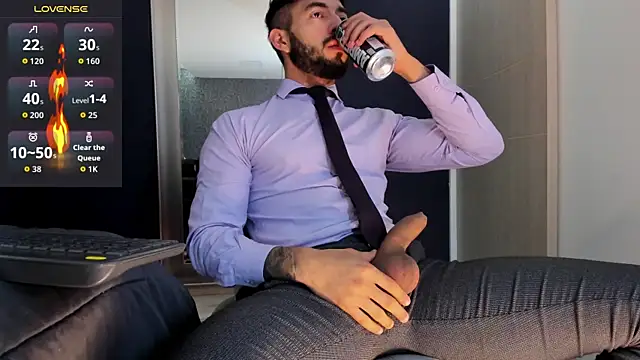 MarkWalker__'s Webcam Show