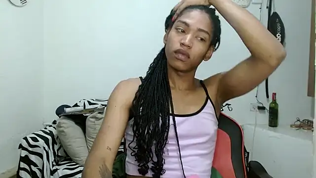 Show modela angelamarie1 na web-kameri