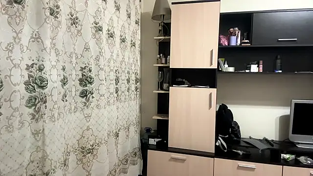 แชท XXX สดของ AquilineOrites