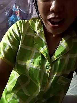 Chengnie 现场XXX聊天