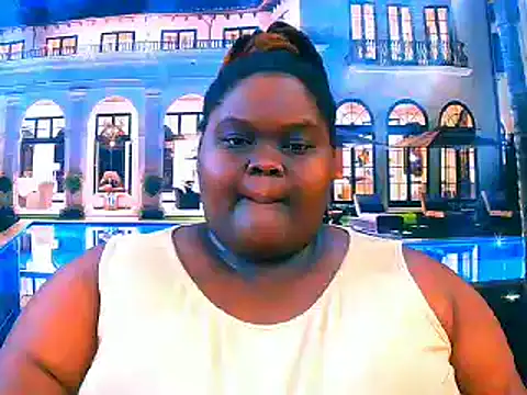 EbonyHotBuns Adlı Modelin Canlı XXX Sohbeti