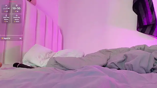 XXX chat uživo modela ayasinji