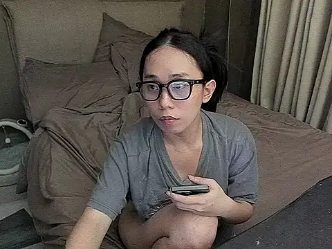 Pokazy przed kamerką – MissIxia