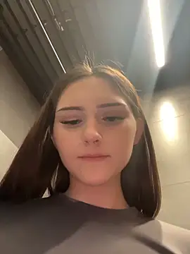 Chatroom XXX en direct de AnitaFly