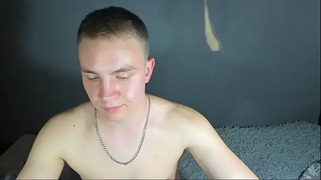 avrions Adlı Modelin Web Kamerası Şovu