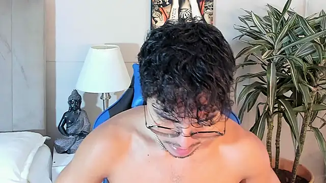 Webkamerová show kai_storn