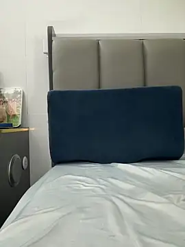 Vivi_k2's Webcam Show