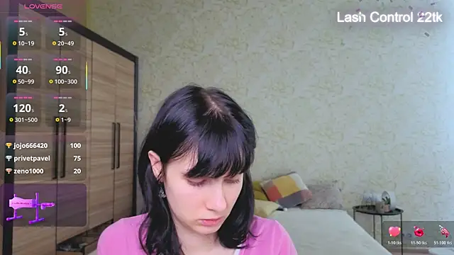 JulisSweet élő XXX-chatje