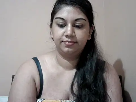 bellachow10's Live XXX Chat