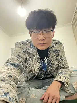 KK-cuteboy webkamerás műsora