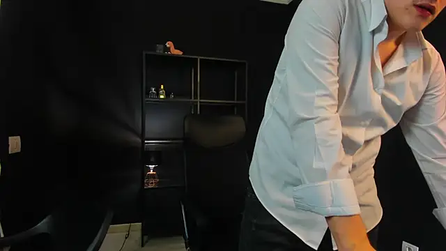 Pertunjukan Kamera Web JonahShaw