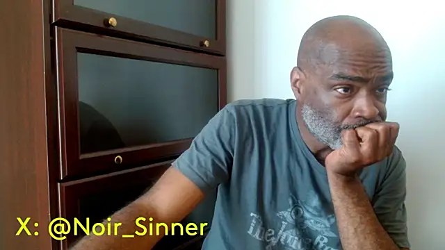 sinnernoir Chat XXX in diretta