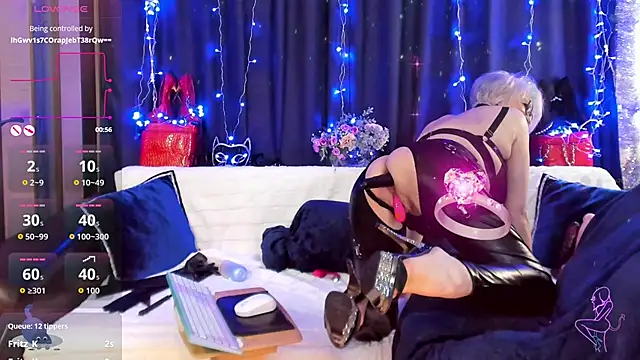 PrettySofie live XXX chat