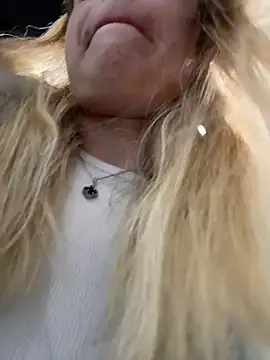 HarrietDart Live XXX-Chat